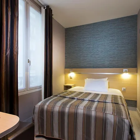 Hotel Des Pavillons Paris